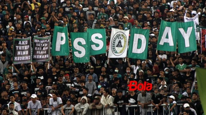 Terekam CCTV Begini Kronologi Tewasnya Suporter Setelah Nonton PSS Sleman vs Persis Solo